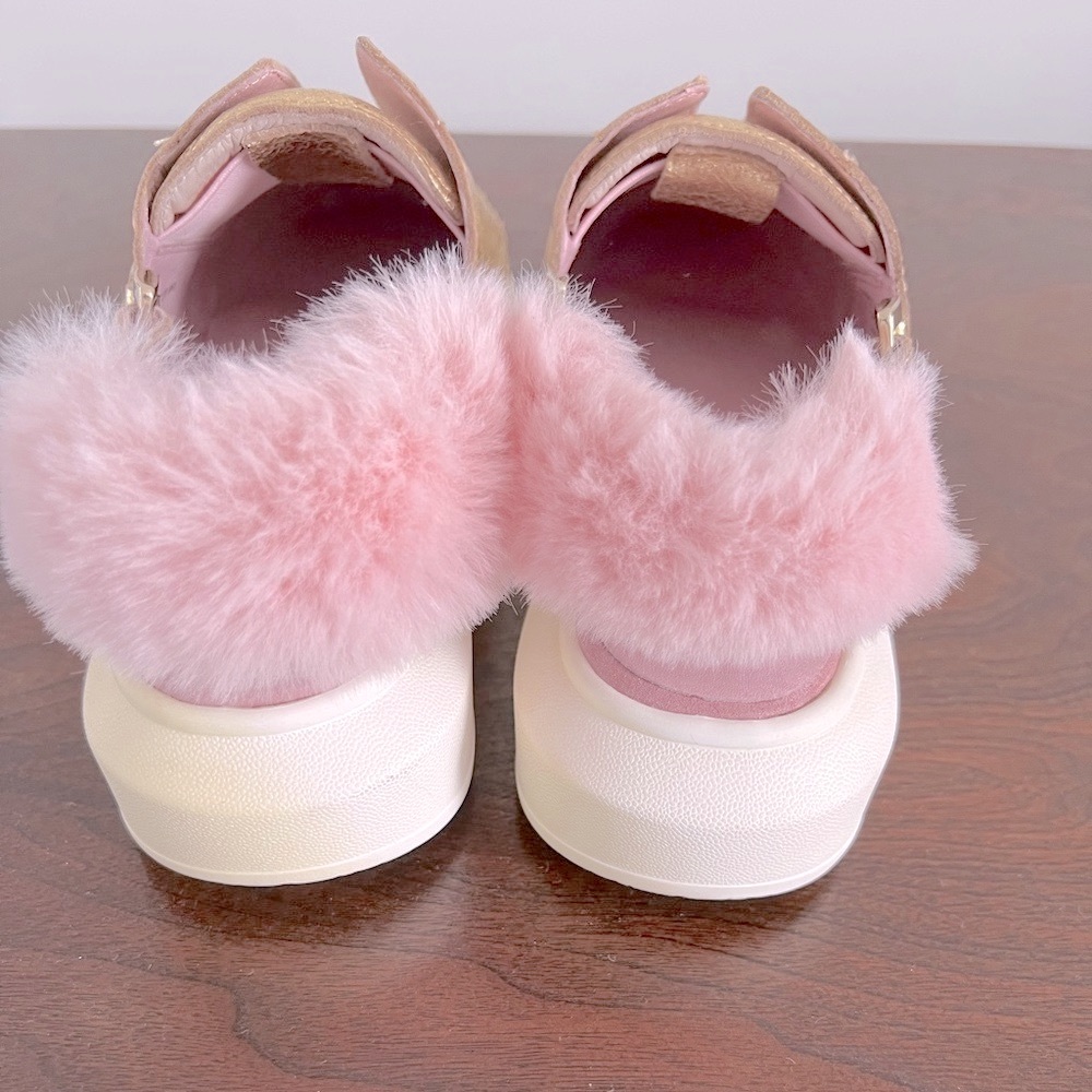 Hollie Watman Gold Leather Sneaker with Pink Fur Slingback. Size 7.5.